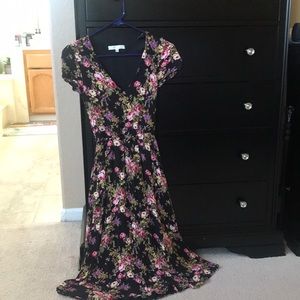 🥰 💃🏻Dreamy V-neck Summer Dress